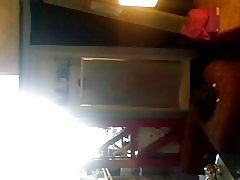 Roomates κορίτσι πλημμύρα στο loft